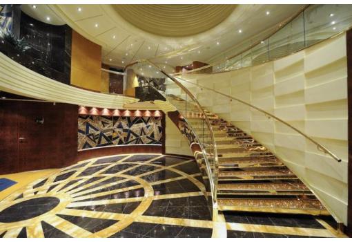 MSC Fantasia - Yacht Club- Recepción (Zona VIP)